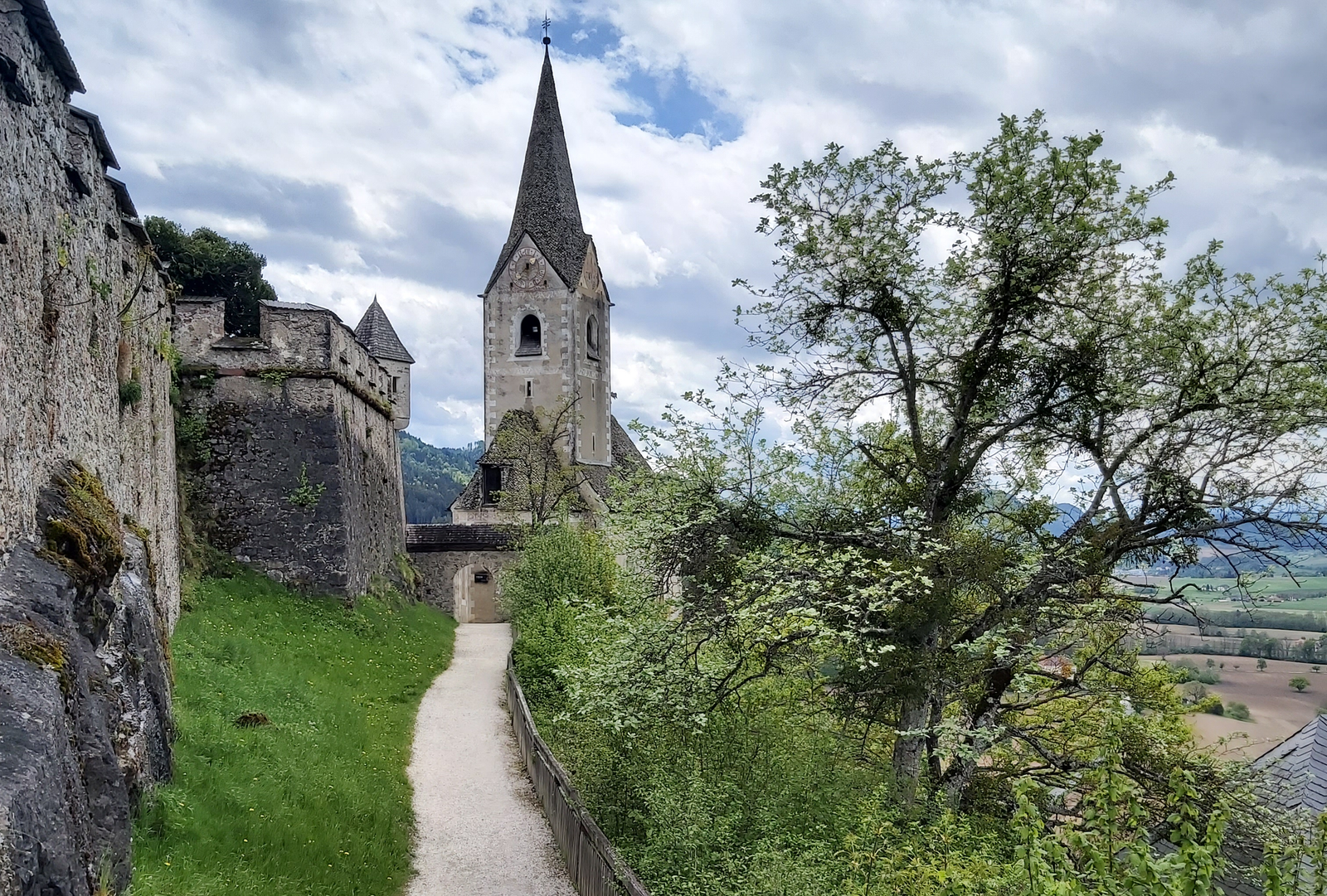 Hochosterwitz Castle, Carinthia, Austria Hochosterwitz Castle, Carinthia, Austria